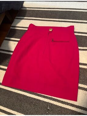 Vintage Pink Pencil Skirt with Zip Pocket